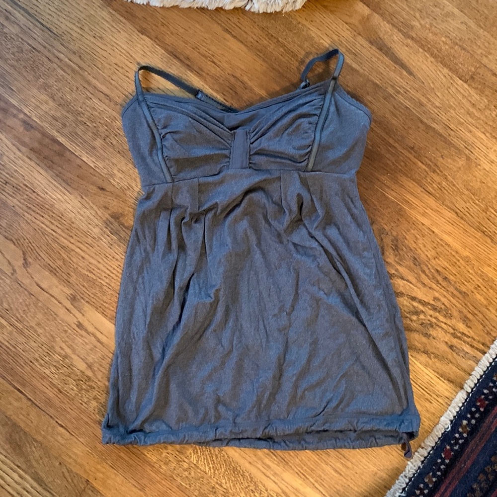 Lululemon tank top
